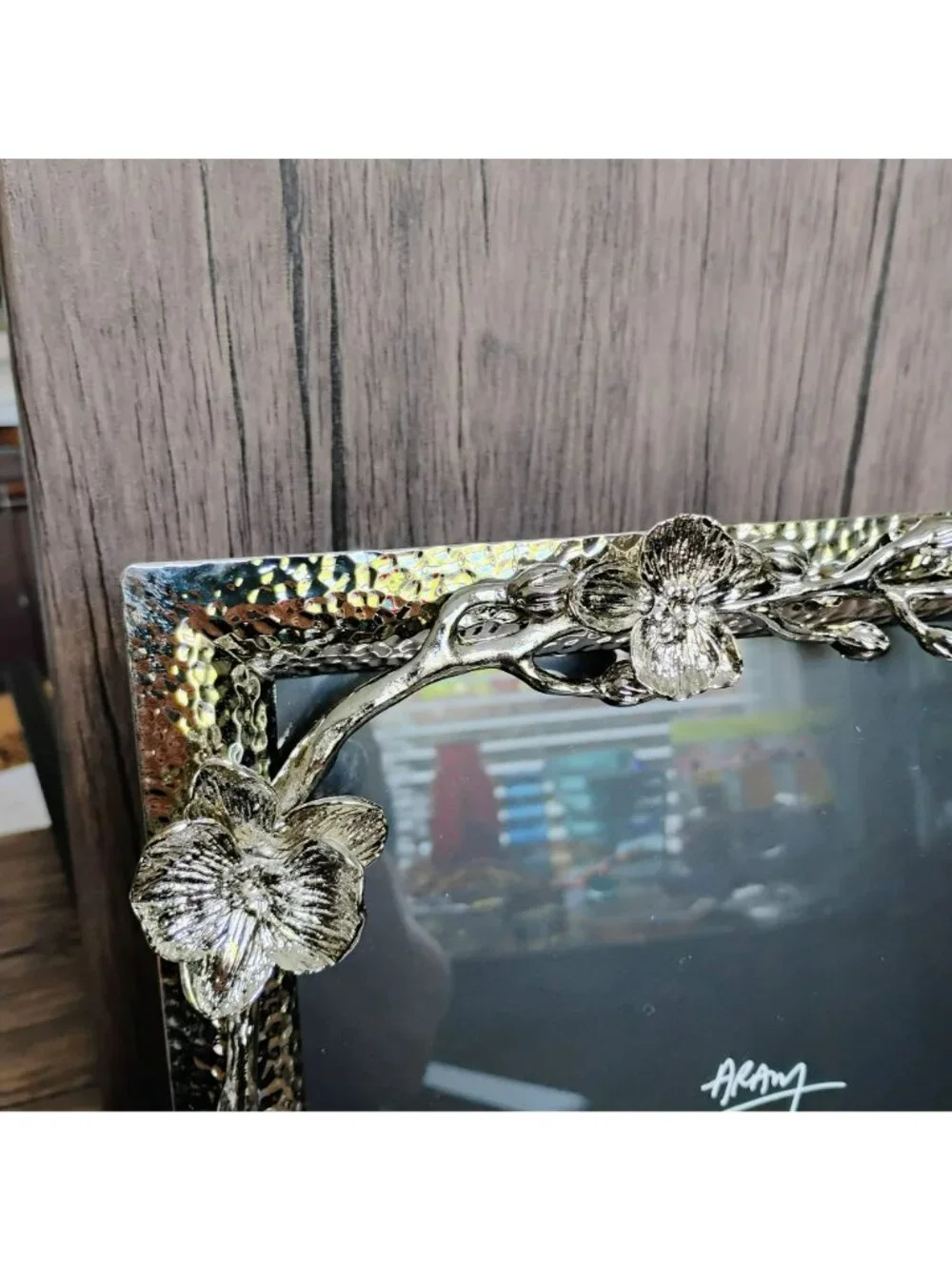 Michael Aram Silver White Orchid Frame for 8x10 Photo, Hammered Floral Accents - Picture 8 of 8